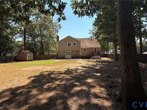 4th image of 12010 W Petty Rd