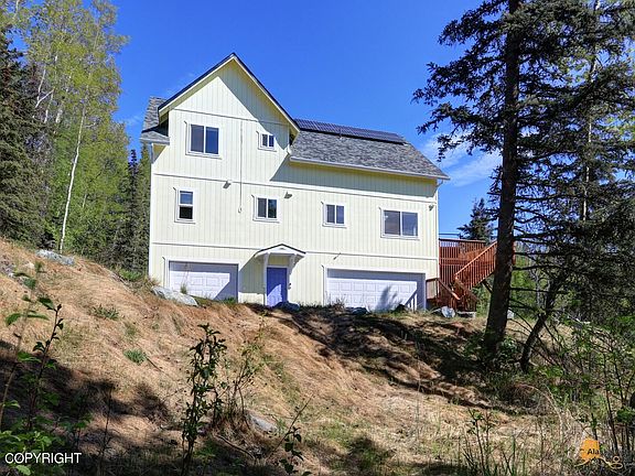 4th image of 18540 Jamie Dr