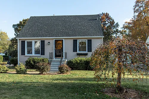 4022 Gloucester Rd Photo 1