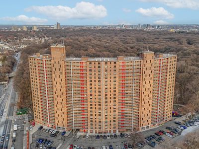 90-50 Union Turnpike #1L, Glendale, NY, 11385
