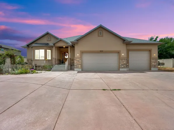 3233 W 1680 N, Clinton, UT 84015