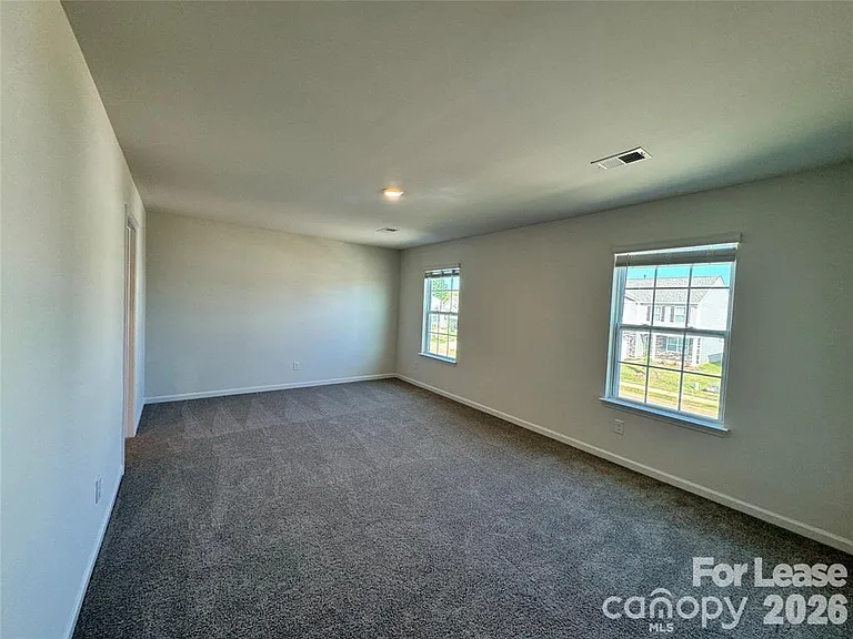 122 Old Home Rd — Photo 11