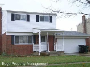 861 Salem Ave, Elyria, OH