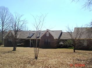 13730 Highway 397, Louisville, MS 39339