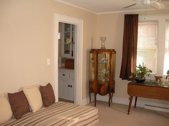 35 Raymond Terrace008