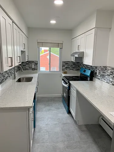 1727 E Forteen Mile Rd Photo 1