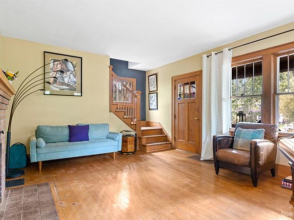 4th image of this home