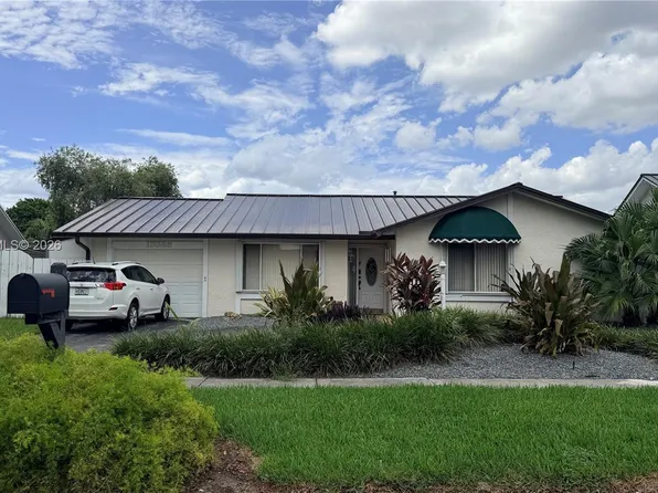 13325 SW 100th Ter, Miami, FL 33186