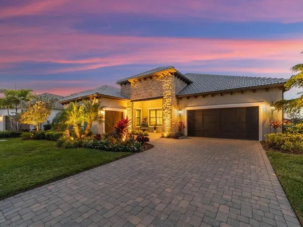 201 Bocelli Dr, Nokomis, FL 34275