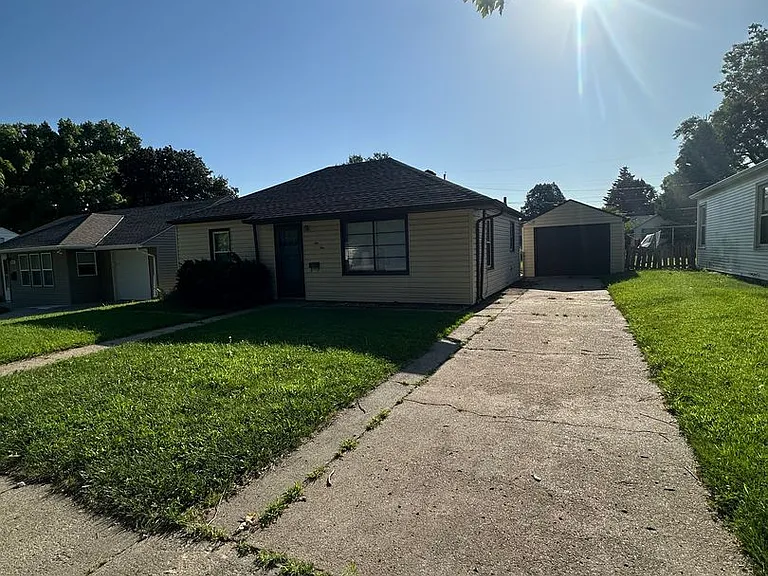 610 Gerecke St — Photo 1