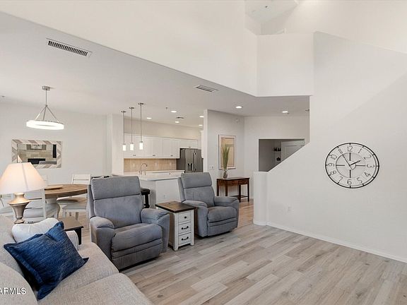 3rd image of 19475 N GRAYHAWK Drive #1150