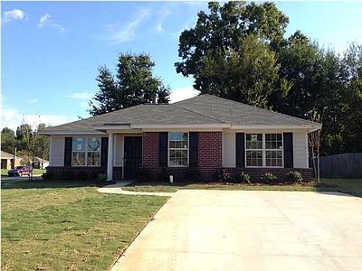 1st image of 6032 Tamarack Dr
