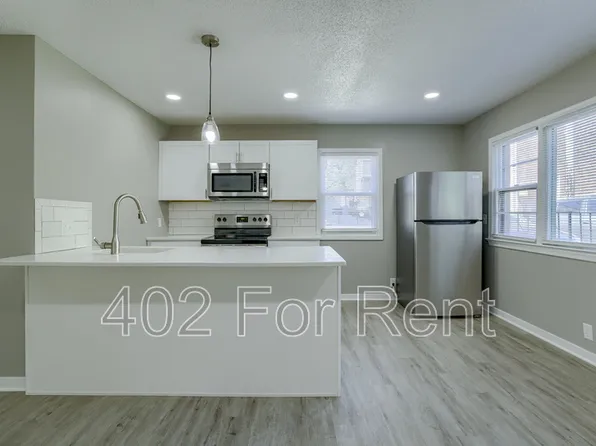 1008 S 29th St APT 3, Omaha, NE 68105