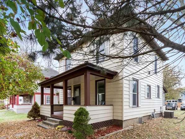 811 Grand Ave, Ames, IA 50010