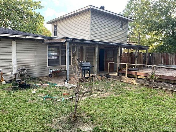 2nd image of 6406 Schiller St