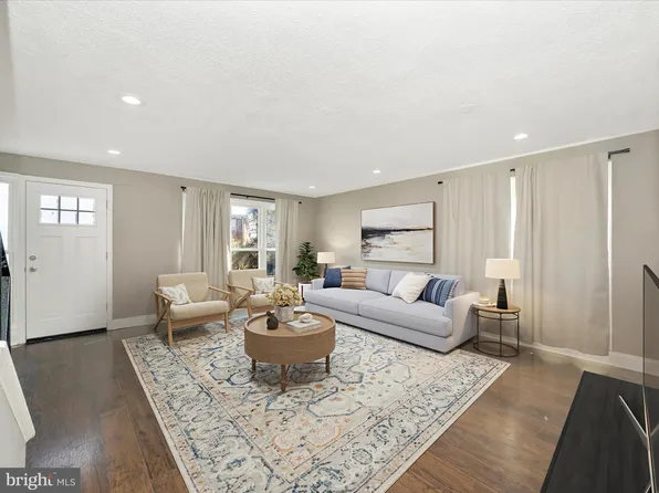 3904 Essex Ct, Temple Hills, MD 20748