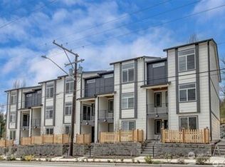 18717 68th Ave NE #102, Kenmore, WA 98028