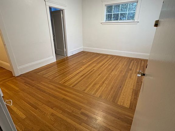2nd image of 1870 Washington St APT 10