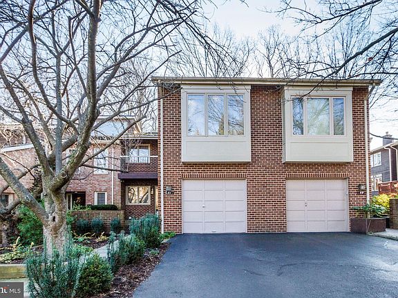 3rd image of 61 Valerian Ct