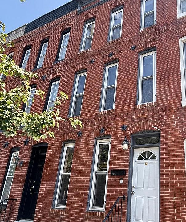 2nd image of 1219 Riverside Ave