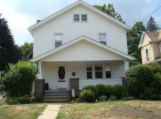 12 Gilman St, Holyoke, MA 01040