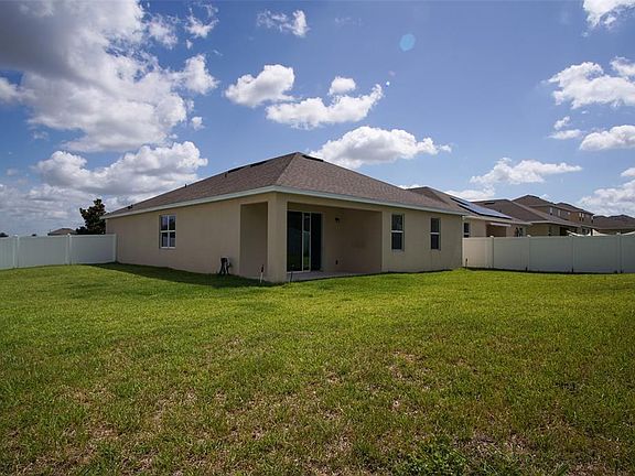 4th image of 401 Aragosa Dr