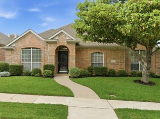 437 Crestview Point Dr, Lewisville, TX 75067