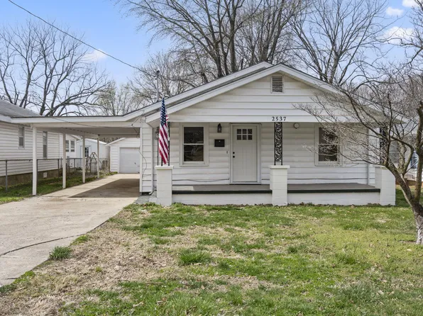 2537 N East Avenue, Springfield, MO 65803