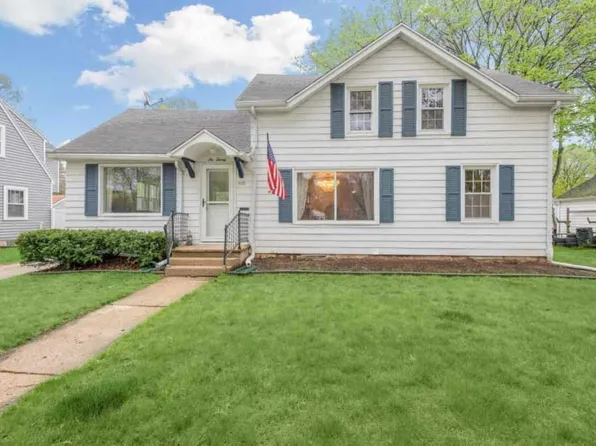 620 N Michigan St, De Pere, WI 54115