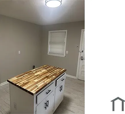 1300 Catalina Rd — Photo 11