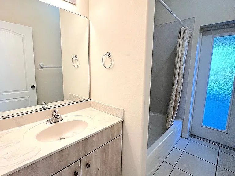 16 Zorlou Ct — Photo 28