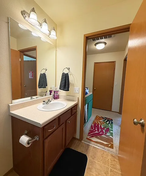 21302 Brevik Pl NW — Photo 22
