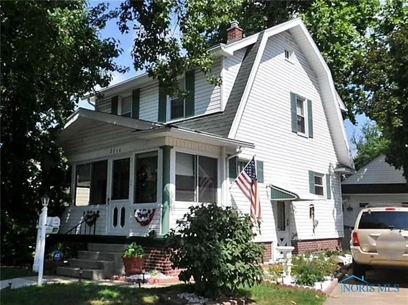 2516 Grantwood Dr, Toledo, OH 43613