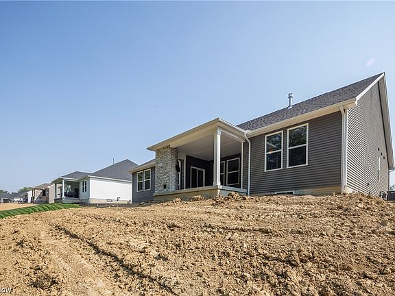 4th image of 2855 Galway Dr