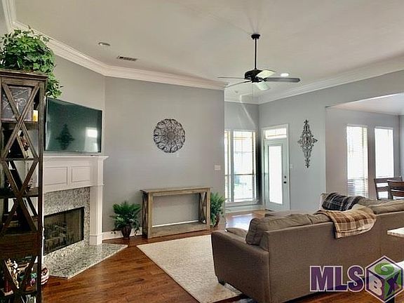 3rd image of 9050 Willow Pointe Dr