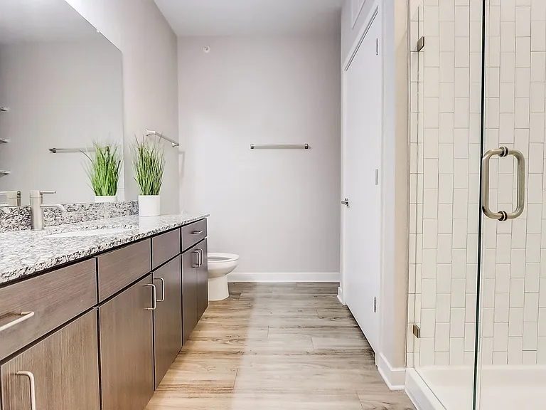 Spoke Apartments — Photo 21