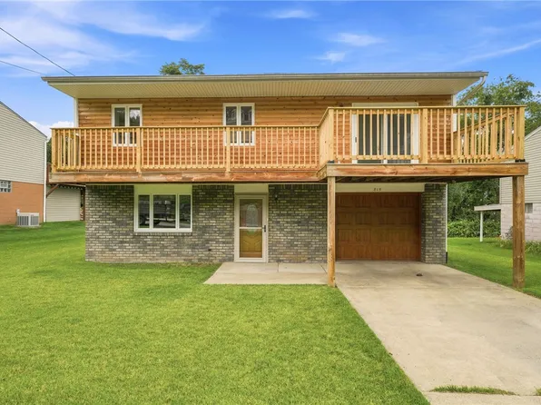 815 Maple Ave, North Versailles, PA 15137
