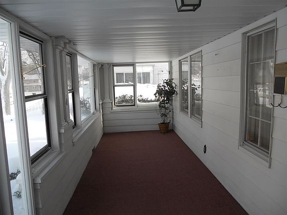 2nd image of 218 Donmoyer Ave