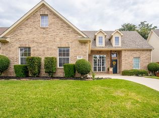 525 Clancy Ln, Lake Dallas, TX 75065