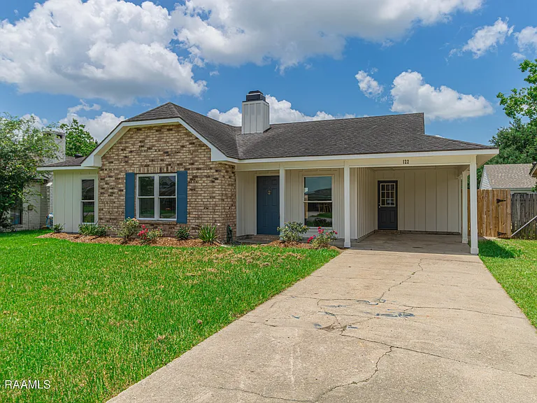 122 Pebble Beach Dr — Photo 3
