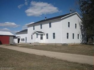 5260 Tamarack Rd, Osseo, MI 49266