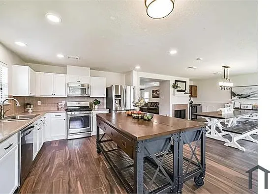 18311 Rexine Ln — Photo 14