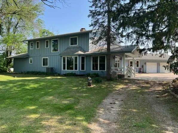 62235 235th St, Litchfield, MN 55355