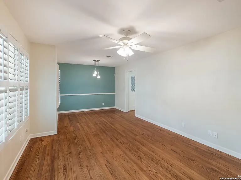 255 Millwood Ln — Photo 15