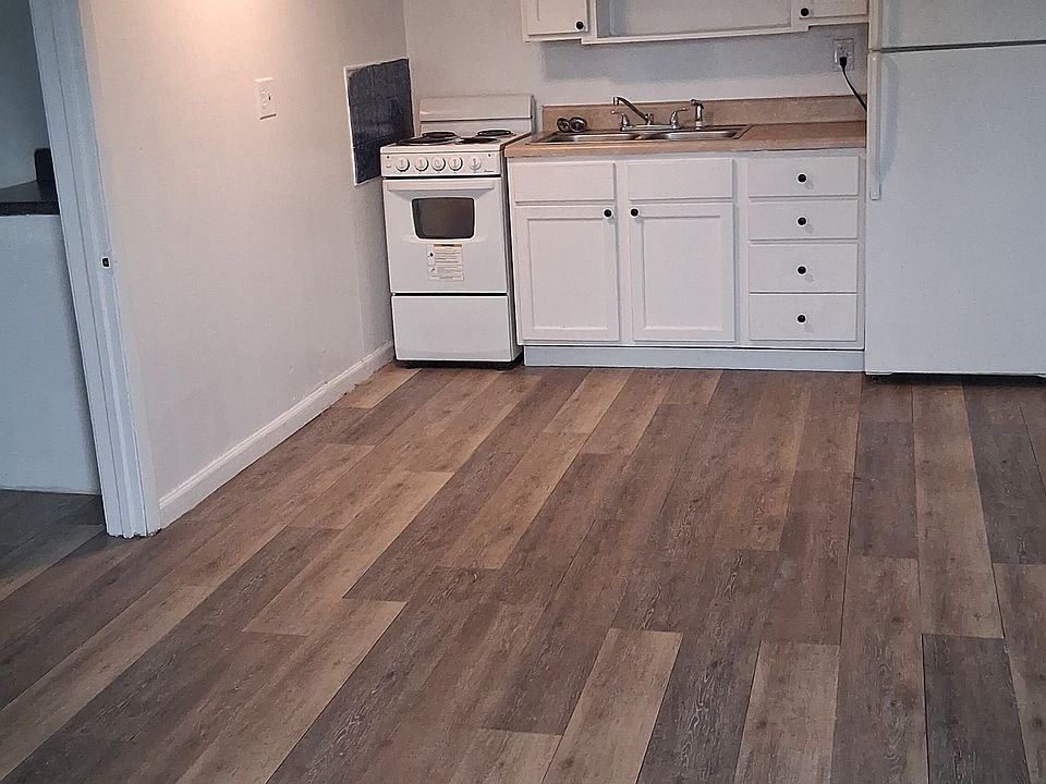 1st image of 1111 W Reynolds St #G