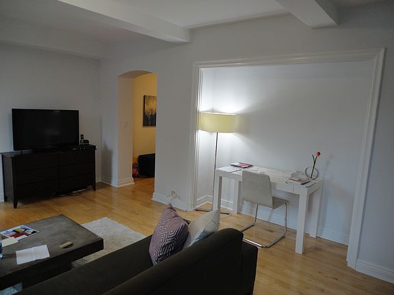 4th image of 340 W 57th St APT 11E