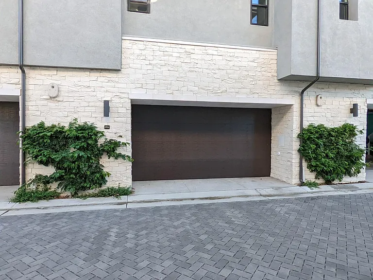 2952 Via Alta Pl — Photo 23