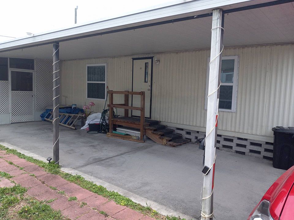 1st image of 7403 46th Ave N #30
