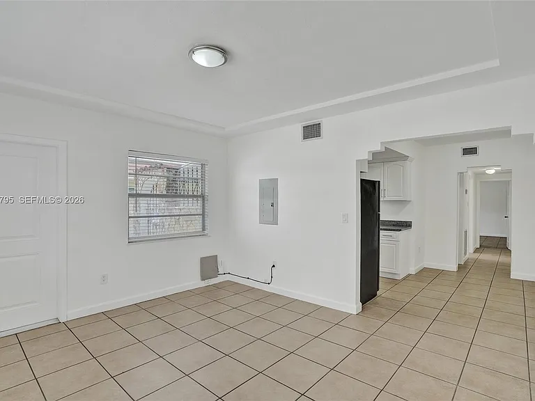 2920 SW 3rd St #2920 — Photo 5