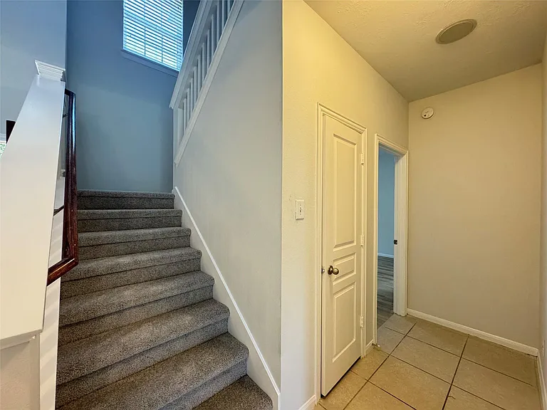 8107 Gran Villa Dr — Photo 19